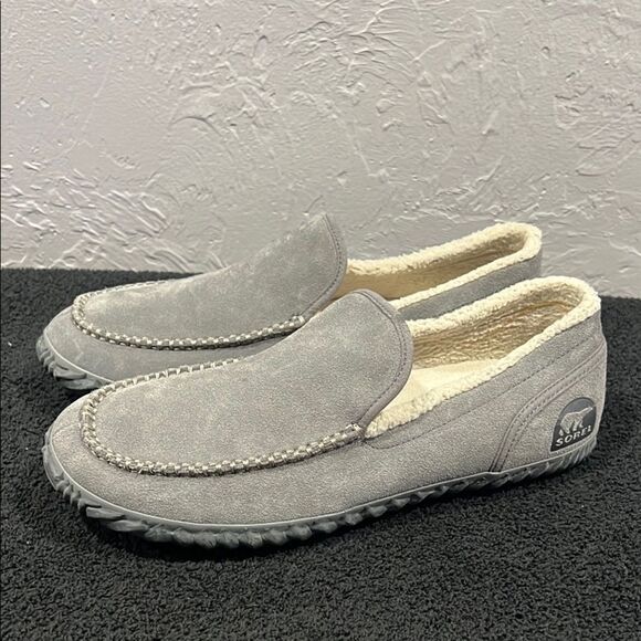 🔥🔥SOREL “DUDE MOC” Gray Suede Slippers Slip-On Loafers - Men Sz 12 - EXCELLENT - Picture 1 of 12